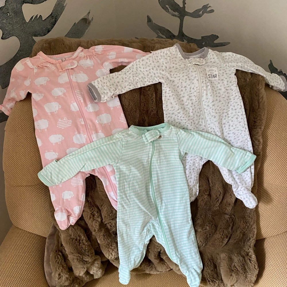 NEWBORN Footed Pajamas! Excellent Condition!